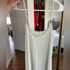 UO pale green flowy tank